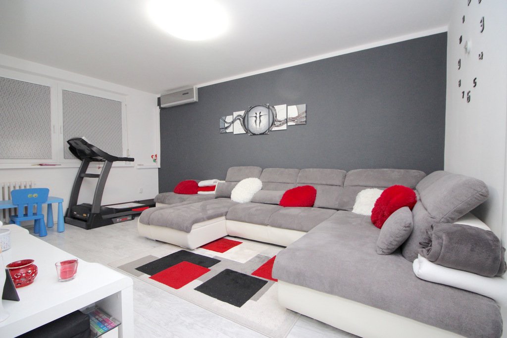 WEBER REALITY4-izb.krásny byt vo Vrakuni, 3 spálne + priestranná obývačka, moderná kuchyňa